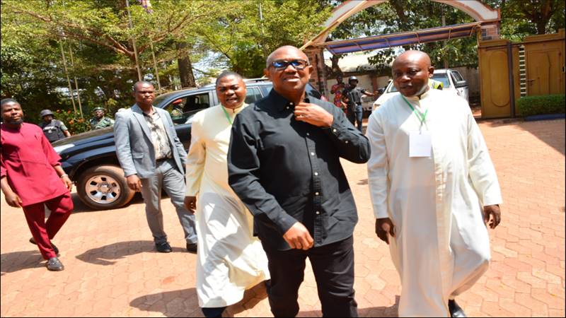THE ARRIVAL OF HIS EXCELLENCY PETER OBI AS A SPECIAL GUEST OF HONOR AT THE MAIDEN HYBRID INTERNATIONAL CONFERENCE, PEACELAND UNIVERSITY ENUGU