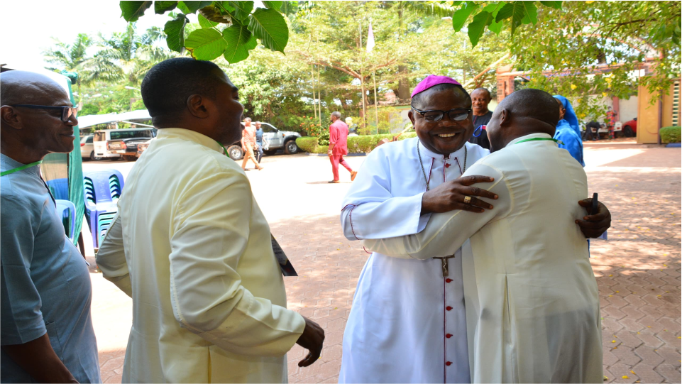 THE ARRIVAL OF HIS LORDSHIP MOST REV.DR ERNEST A. OBODO AT PEACELAND UNIVERSITY ENUGU